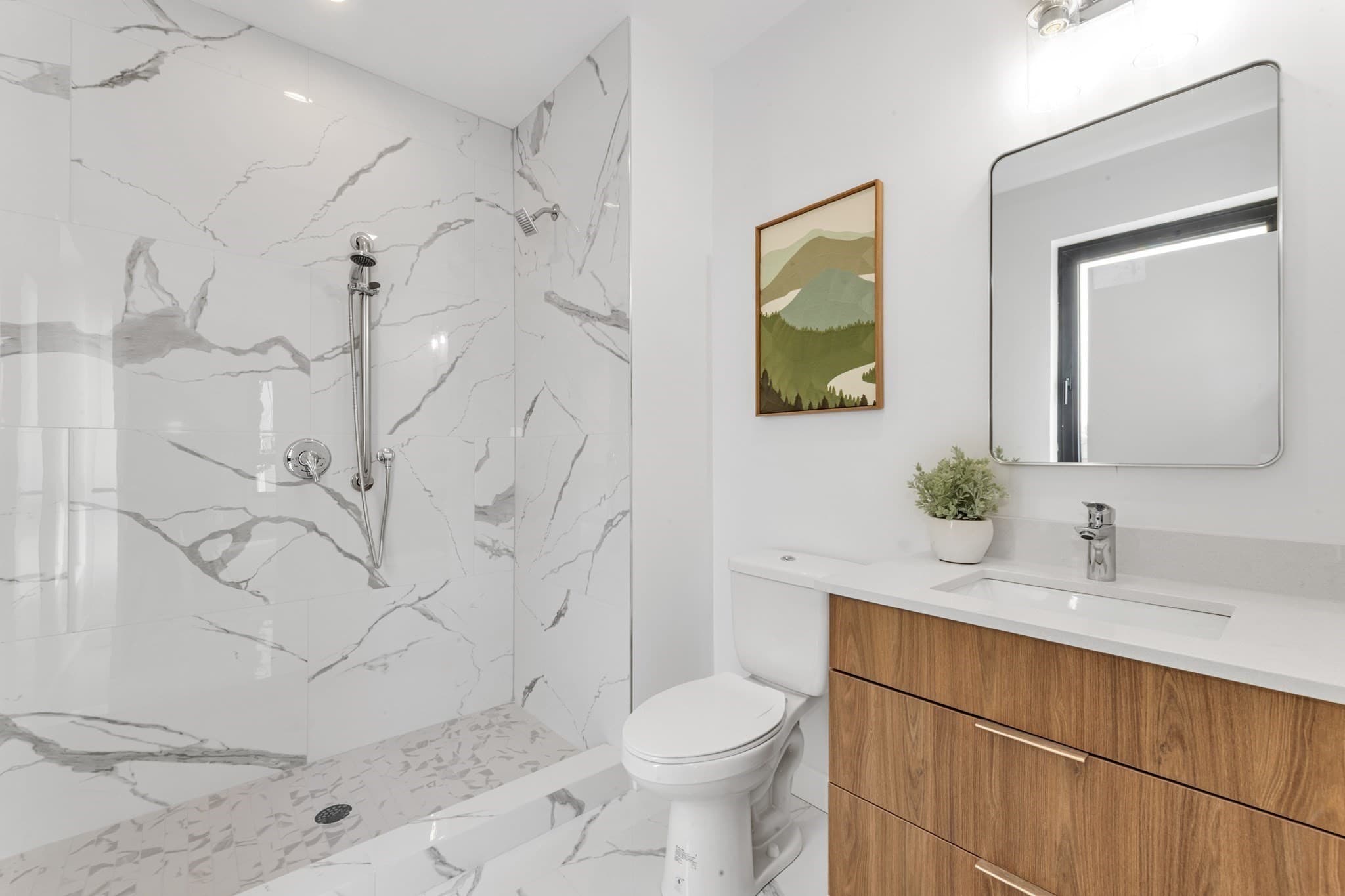 Condominium at 3992 Washington St # 204, Boston MA 02131, Boston, photo 13 of 28