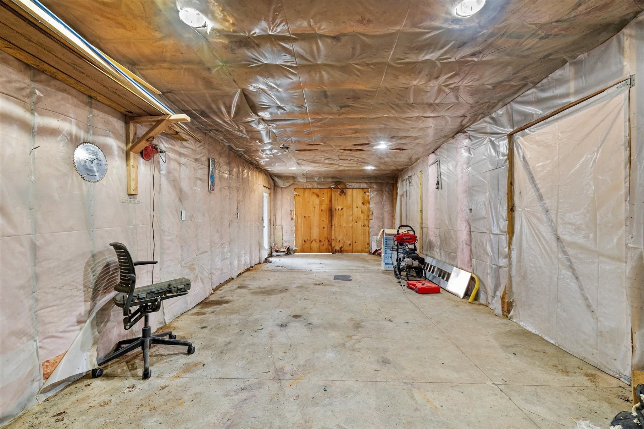 Single Family Residence at 8 Oakwood Rd, Brimfield MA 01010, Brimfield, photo 27 of 35