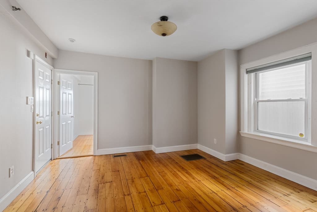 Condominium at 6 Porter Road # 1L, Cambridge MA 02140, Cambridge, photo 6 of 18
