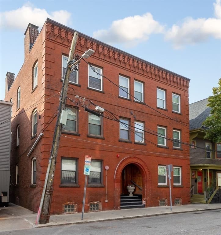 6 Porter Road # 1L, Cambridge MA 02140