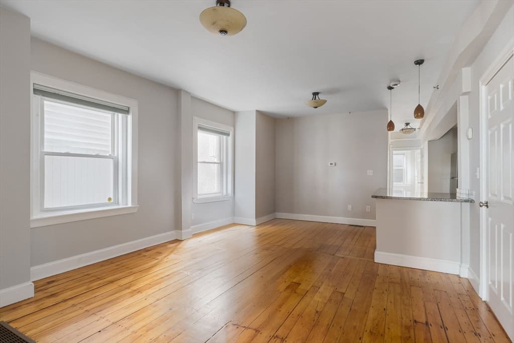 Condominium at 6 Porter Road # 1L, Cambridge MA 02140, Cambridge, photo 4 of 18
