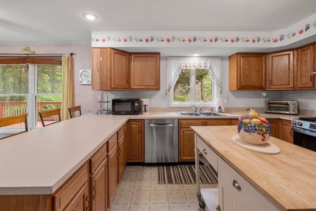 12 Settlers Trce, Eastham MA 02642 photo 8