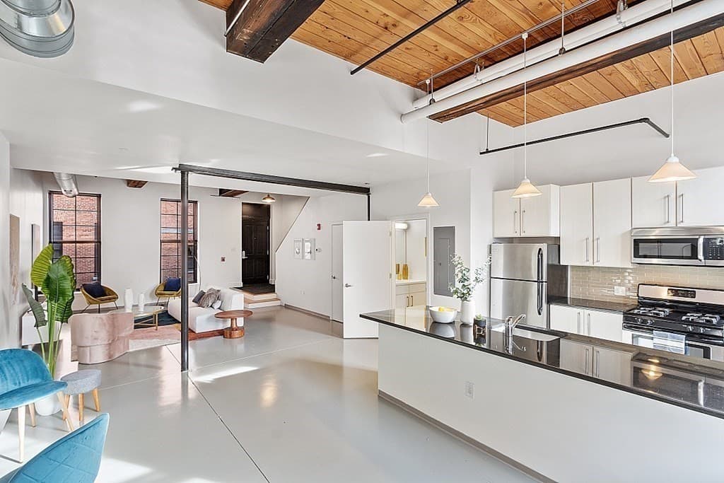 Condominium at 160 Water St # 24, Williamstown MA 01267, photo 6 of 41