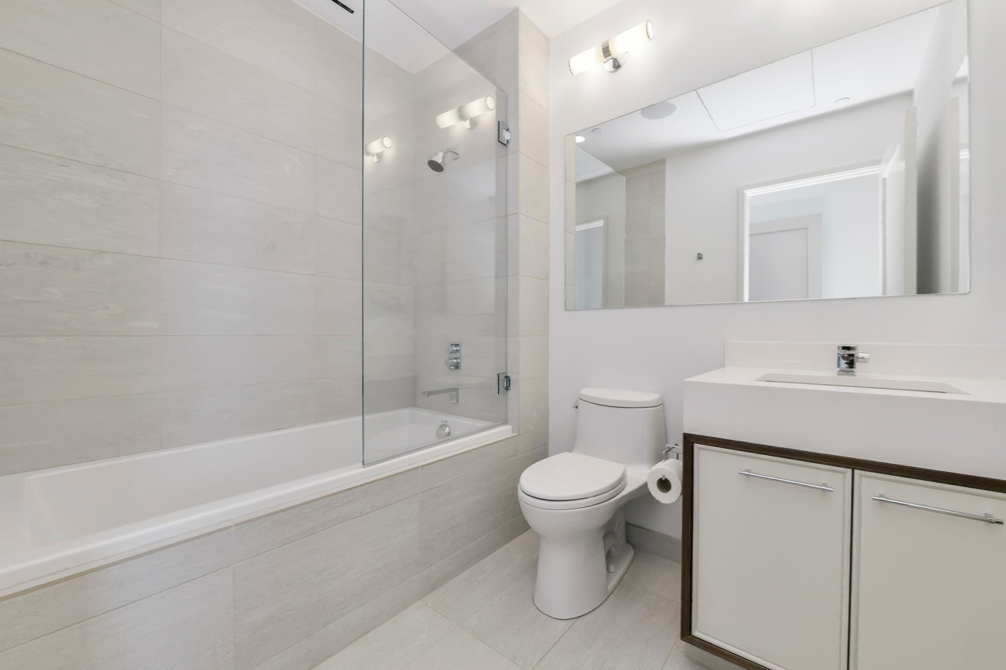 Condominium at 1 Dalton St # 4604, Boston MA 02199, Boston, photo 14 of 17