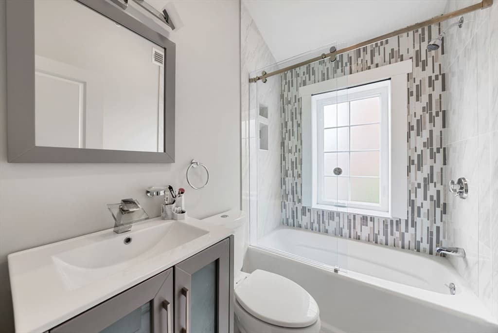 209 Green # 2, Cambridge MA 02139 photo 21