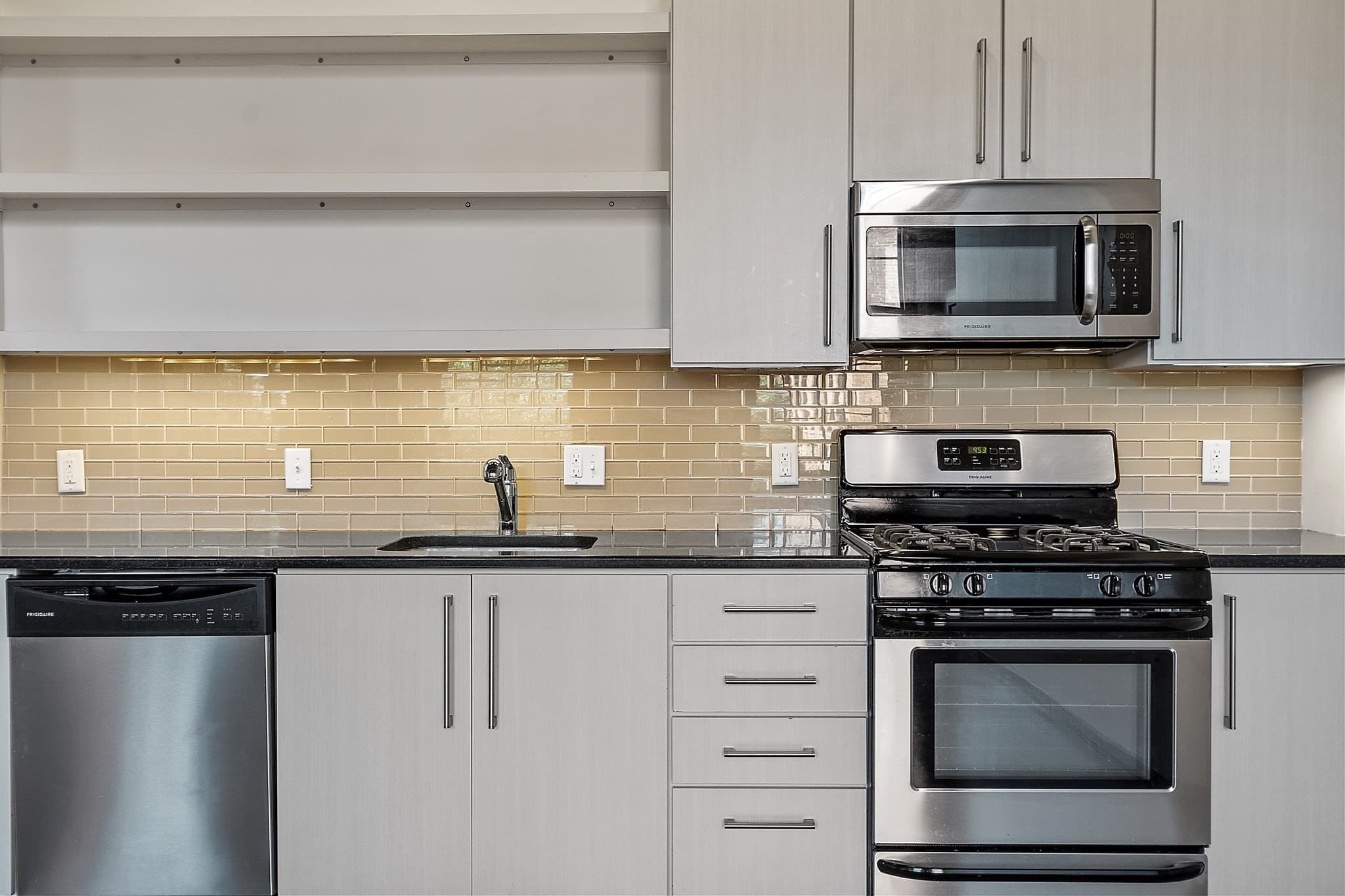 Condominium at 160 Water St # 109, Williamstown MA 01267, photo 10 of 42