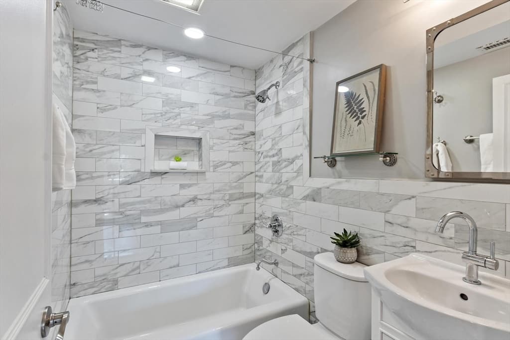 Single Family Residence at 15 Minute Man Lane, Lexington MA 02421, Lexington, photo 10 of 37