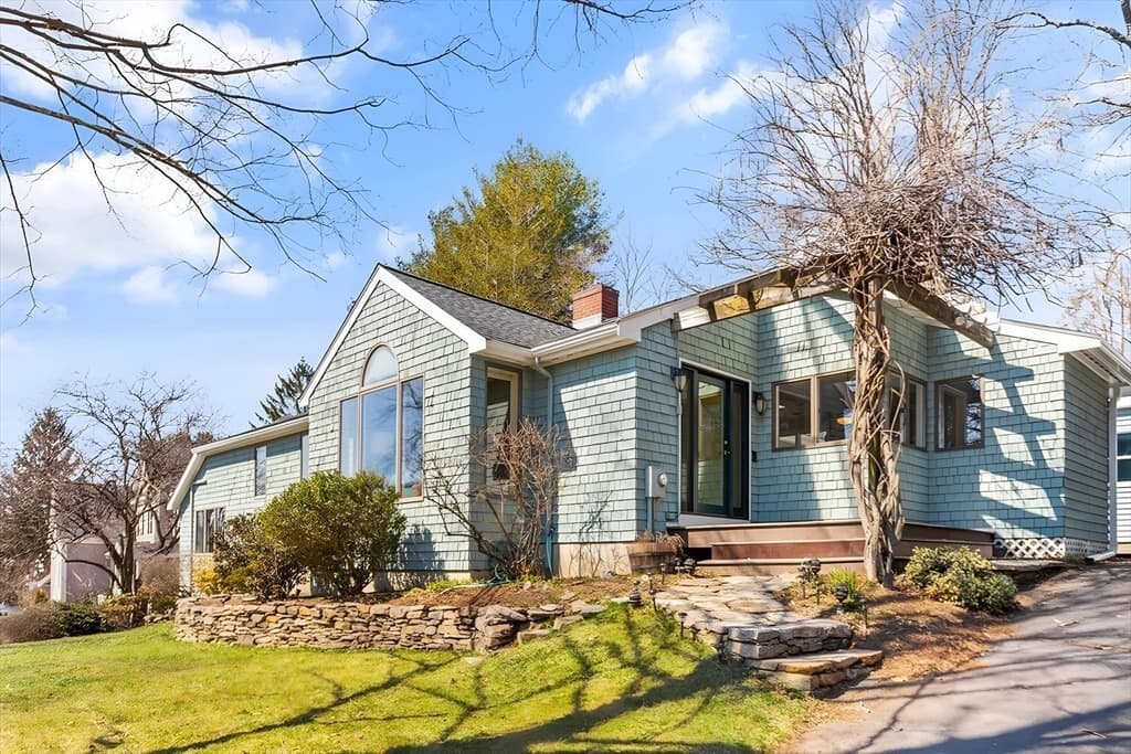 Single Family Residence at 15 Minute Man Lane, Lexington MA 02421, Lexington, photo 33 of 37