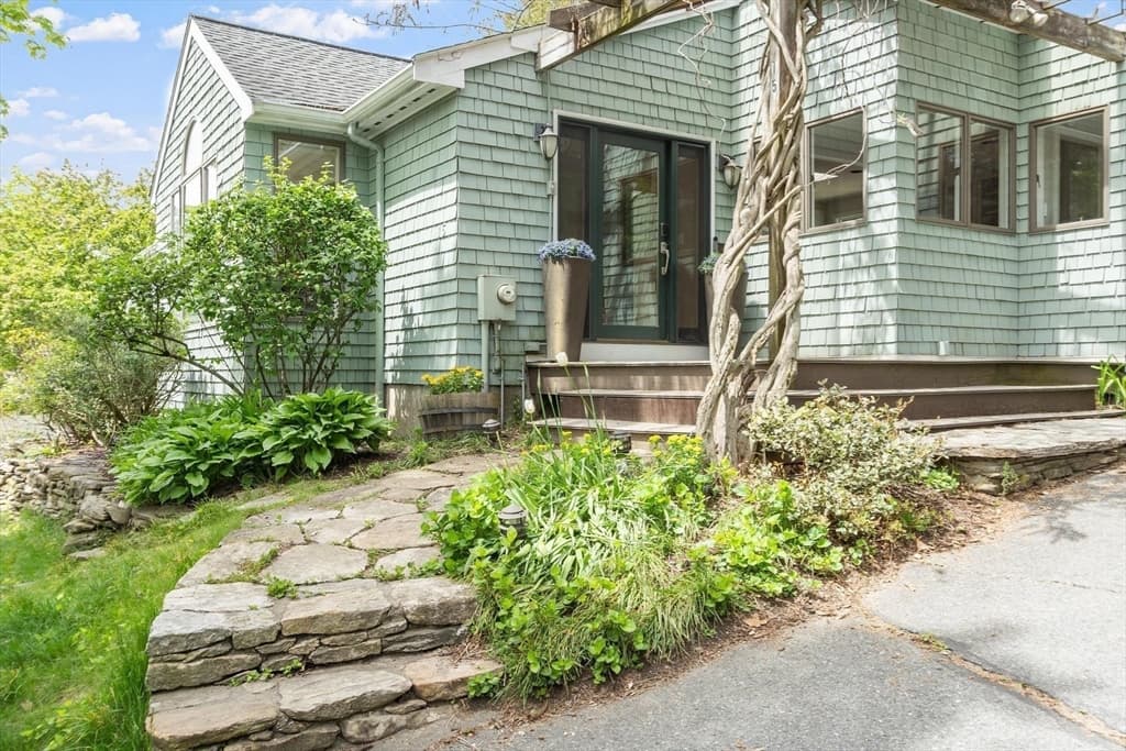 Single Family Residence at 15 Minute Man Lane, Lexington MA 02421, Lexington, photo 31 of 37