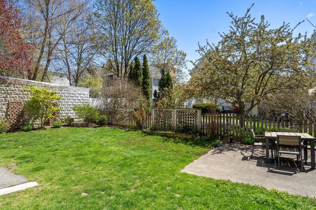 32 Farragut Ave # 3, Somerville MA 02144 photo 16