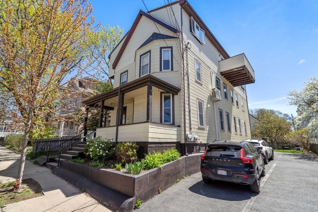 32 Farragut Ave # 3, Somerville MA 02144 photo 19