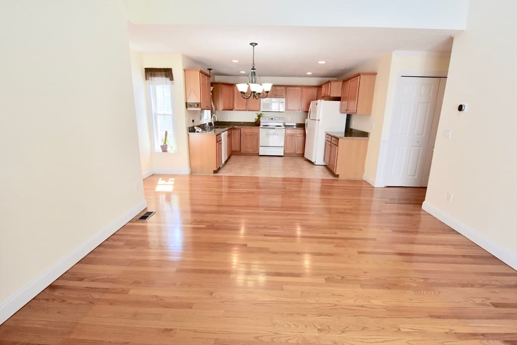 3 Enaya Cir # 3, Worcester MA 01606 photo 9