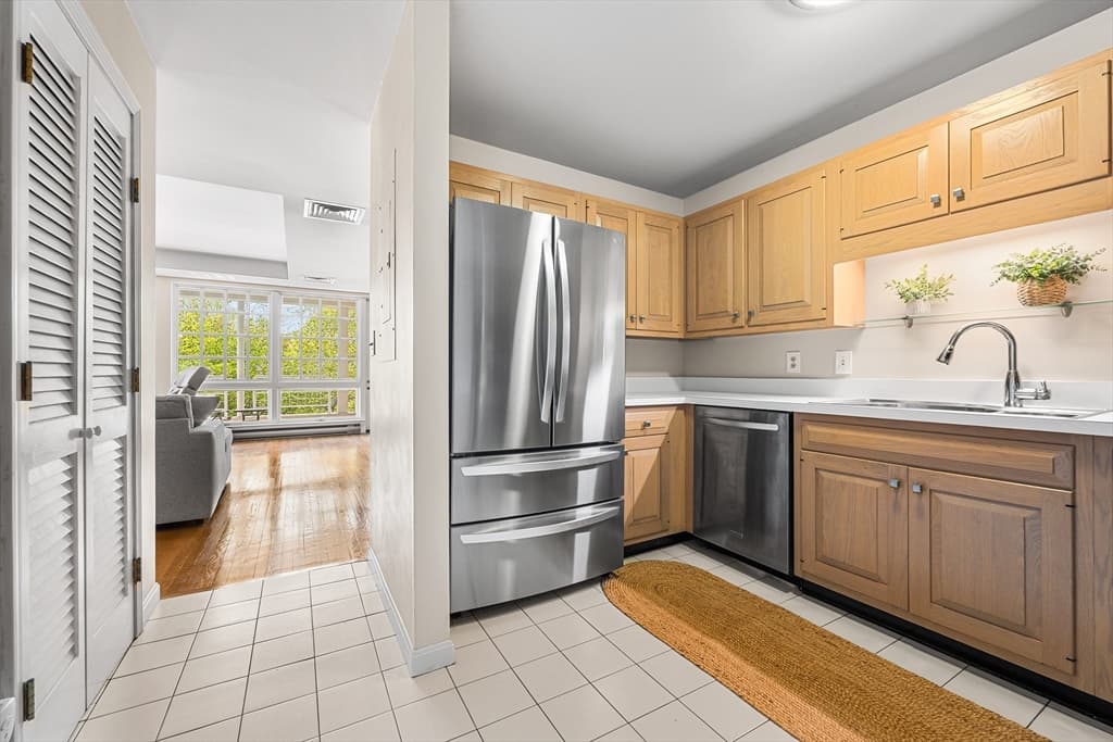 63 Garden Rd # C5, Wellesley MA 02481 photo 12
