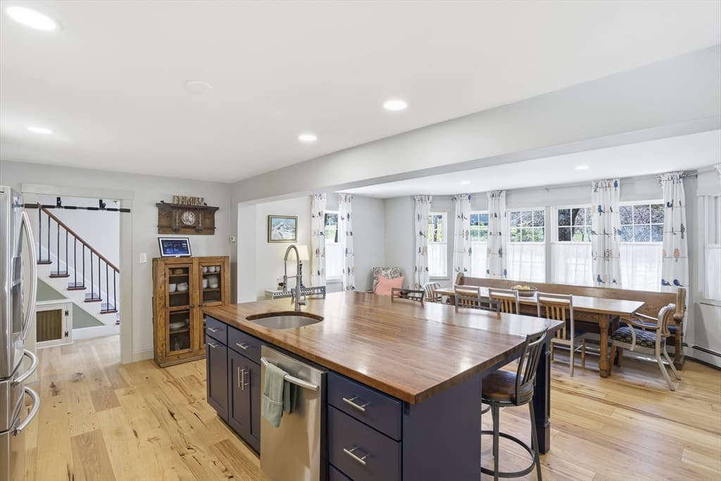 11 Graniteville Rd, Westford MA 01886 photo 5