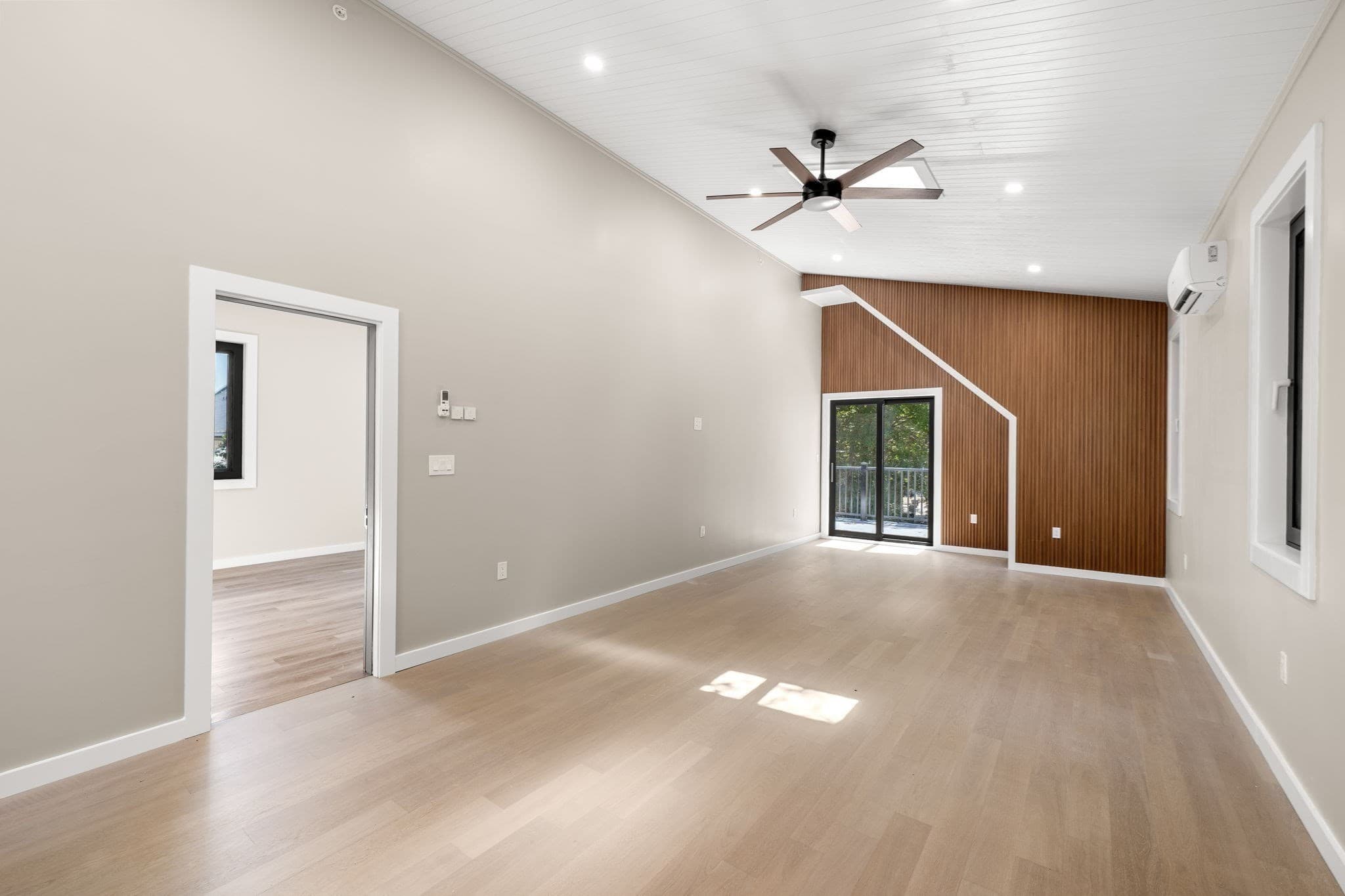 Condominium at 14 Schuyler # 4, Boston MA 02121, Boston, photo 16 of 31