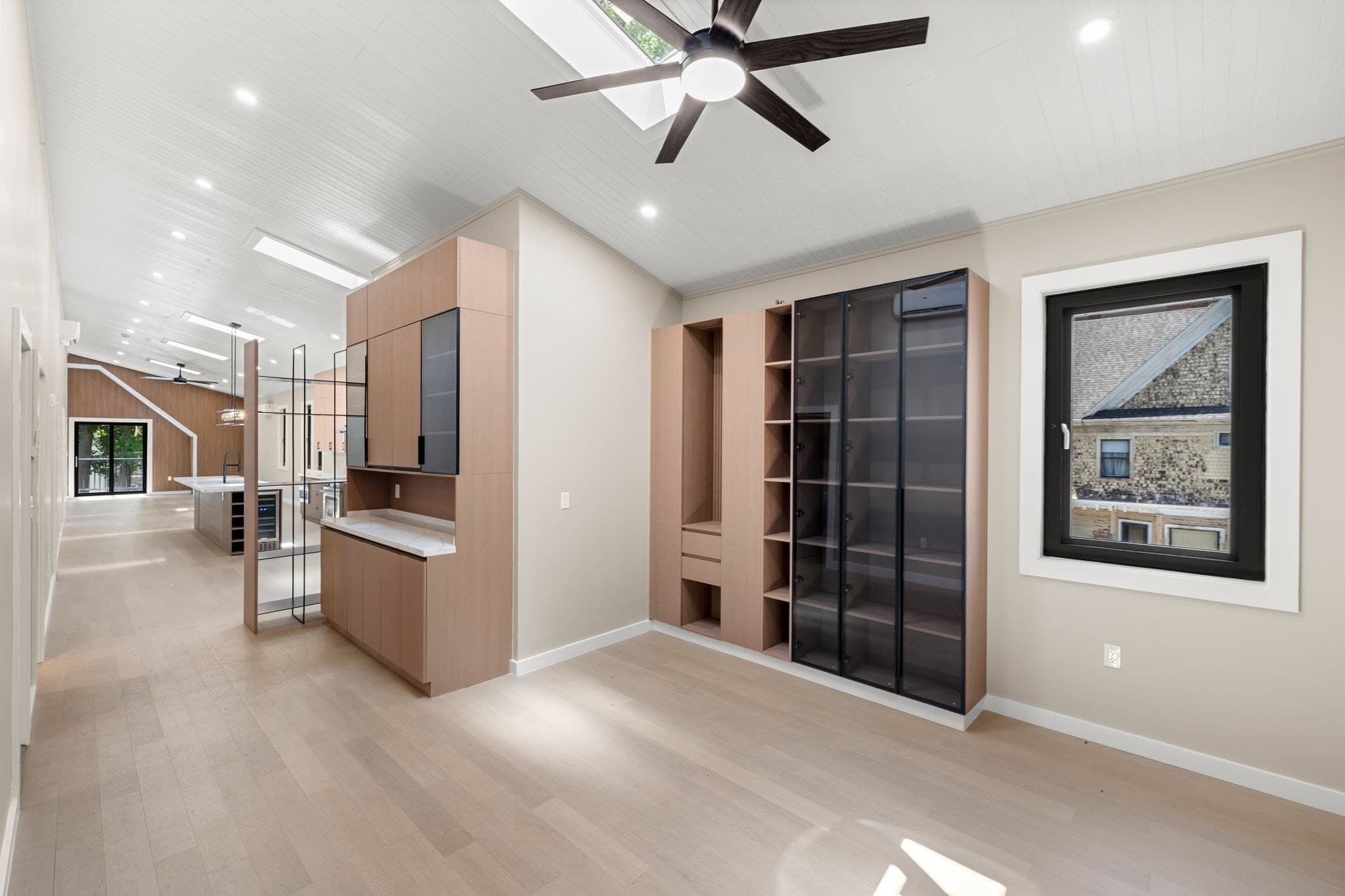 Condominium at 14 Schuyler # 4, Boston MA 02121, Boston, photo 10 of 31