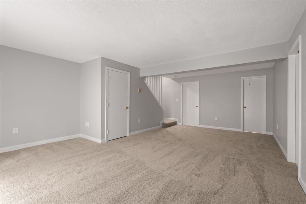 Condominium at 85 Victoria Heights # 85, Boston MA 02136, photo 22 of 24
