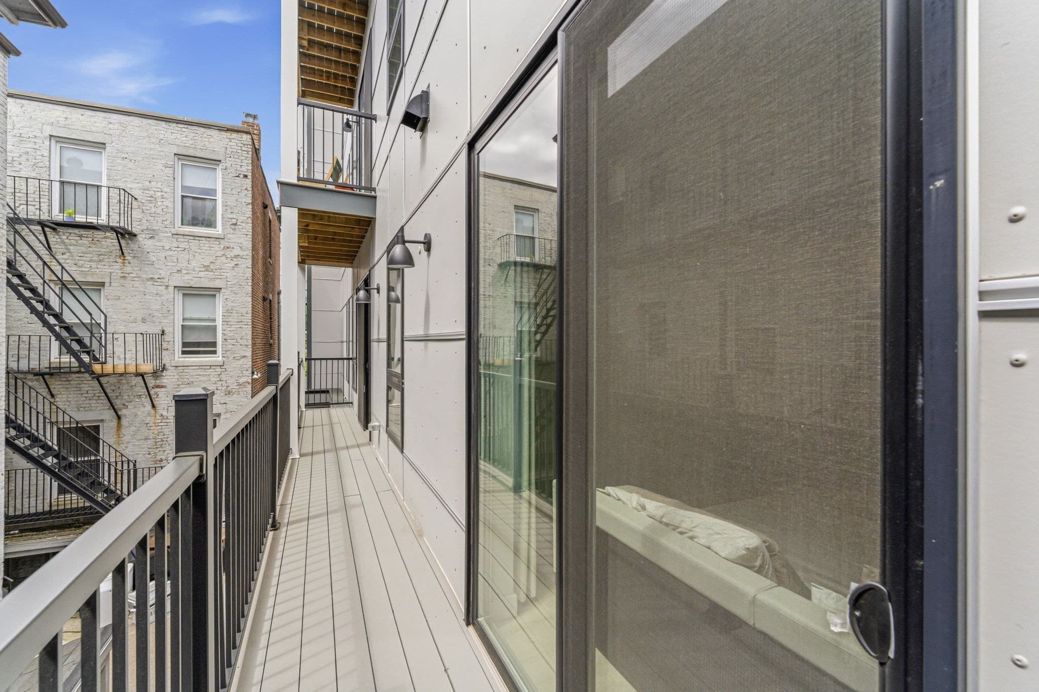 Condominium at 157 Chestnut St # 203, Chelsea MA 02150, Chelsea, photo 12 of 31