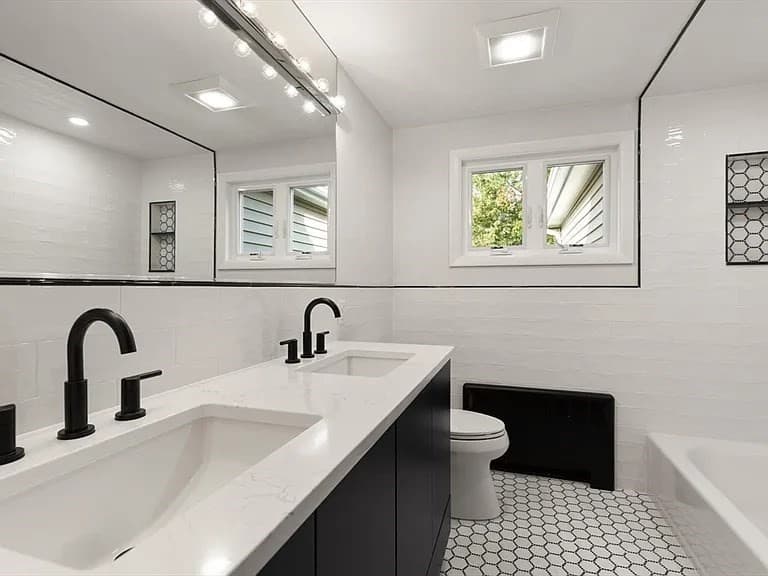 Single Family Residence at 19 Selwyn Rd, Newton MA 02461, photo 17 of 27