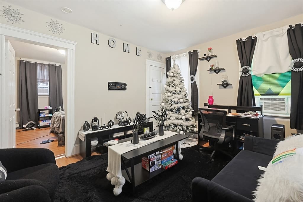 22 Hollywood St # 4B, Worcester MA 01610 photo 12
