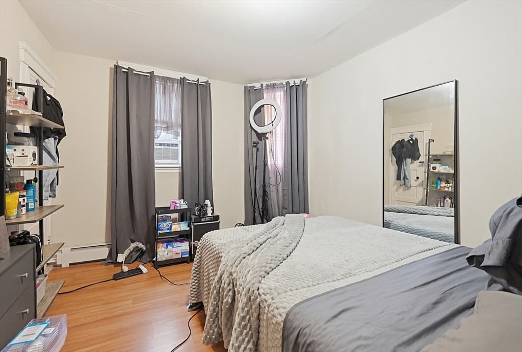 22 Hollywood St # 4B, Worcester MA 01610 photo 10