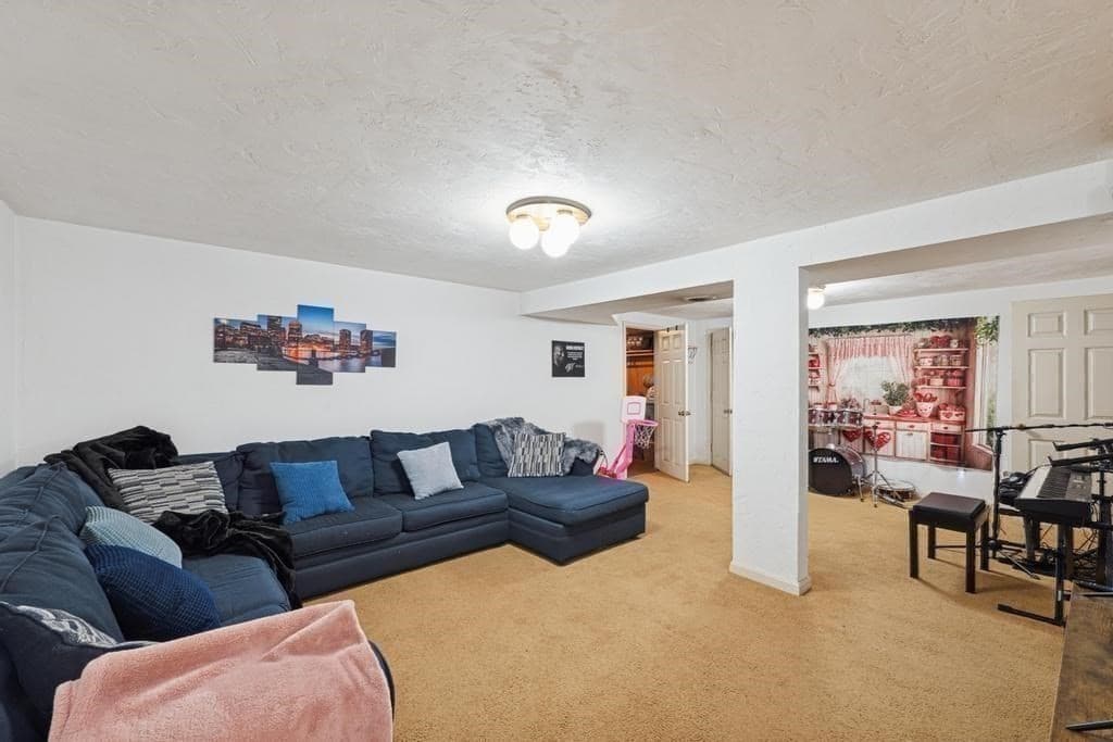 Condominium at 292 Island St # 292, Stoughton MA 02072, photo 18 of 20