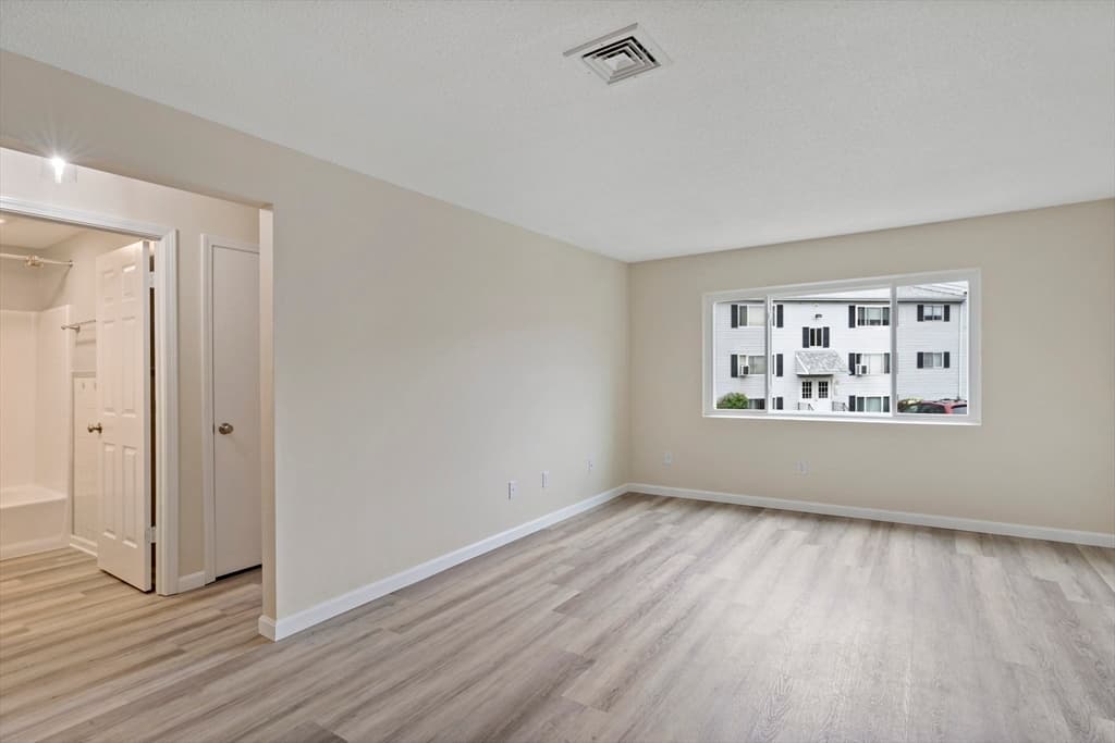 5455 N Main St # 4D, Fall River MA 02720 photo 14