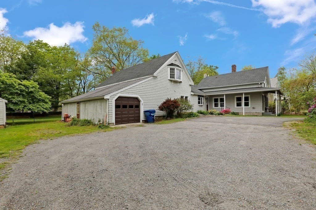 26 Bacon Sq, Plainville MA 02762 photo 2