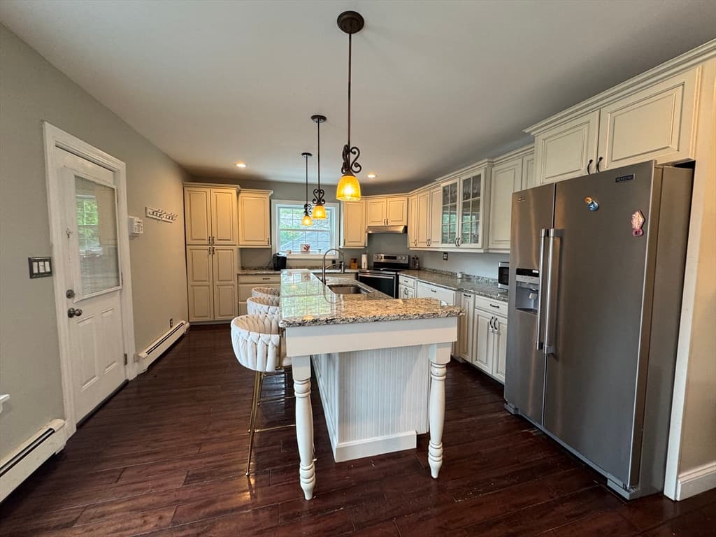 343 South St, Fitchburg MA 01420 photo 7