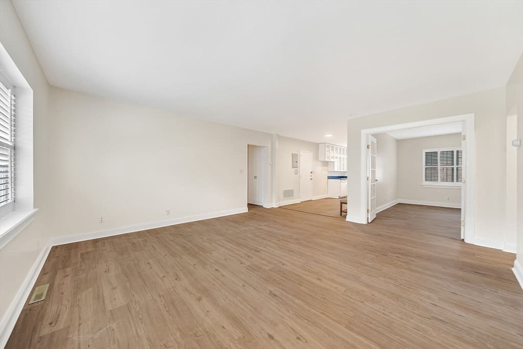 Condominium at 198 Lake Shore Road # 2, Boston MA 02135, photo 6 of 30