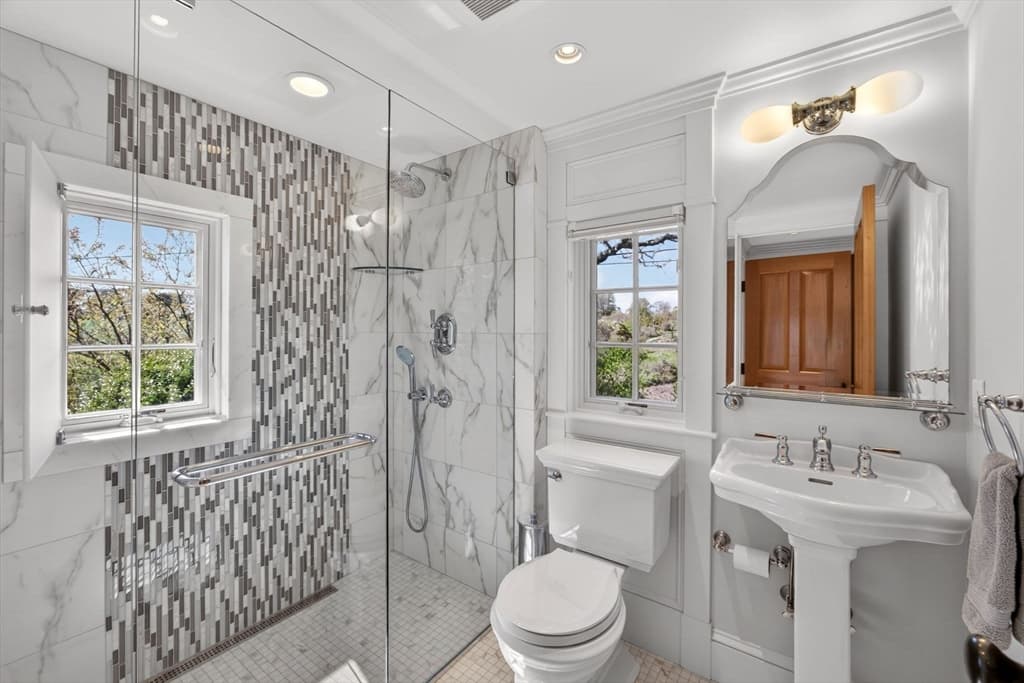 Single Family Residence at 15 Bay Lane, Chatham MA 02633, Chatham, photo 21 of 40