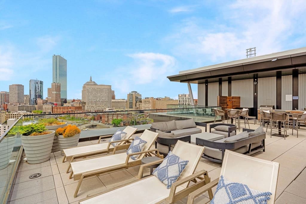 Condominium at 100 Shawmut Ave # 912, Boston MA 02118, photo 23 of 35