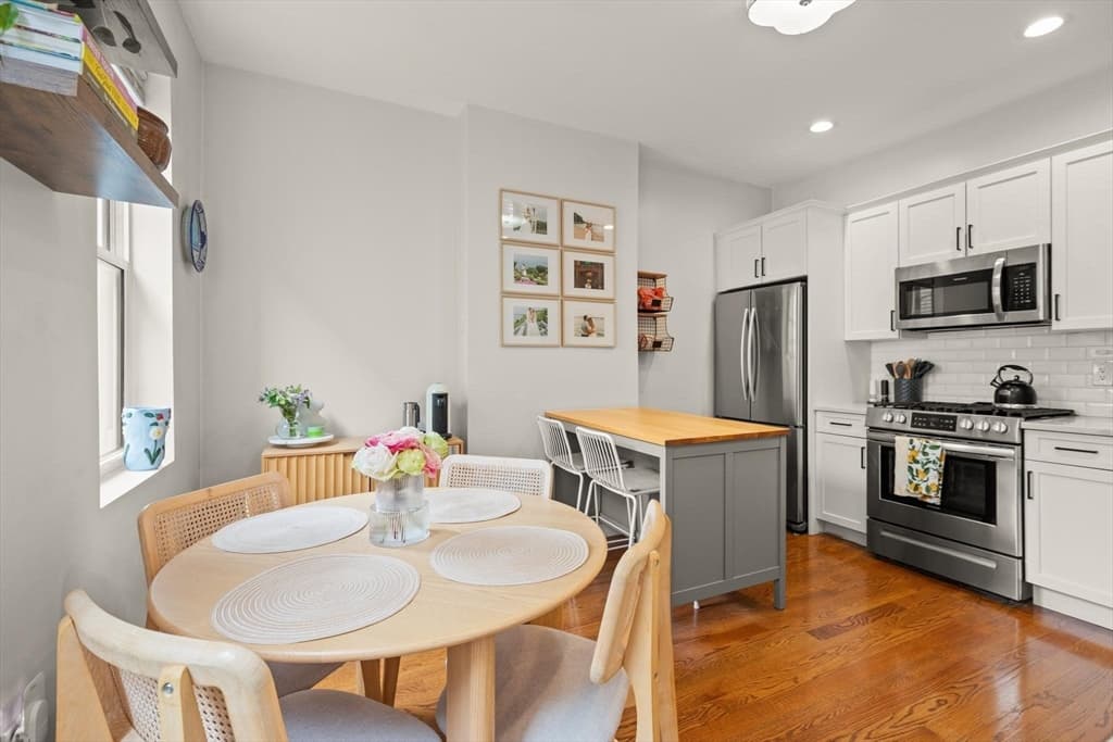 Condominium at 145 N St # 1, Boston MA 02127, Boston, photo 16 of 19