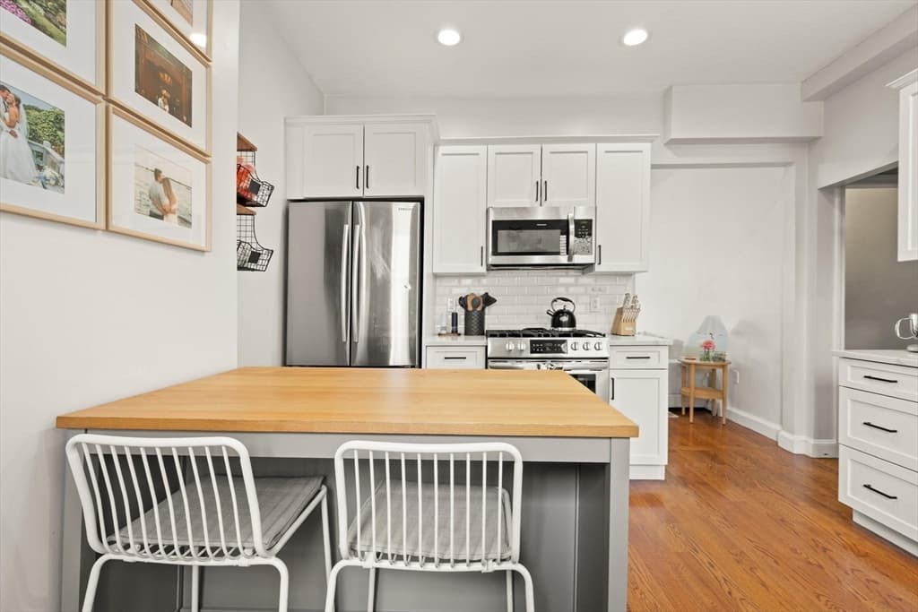 Condominium at 145 N St # 1, Boston MA 02127, Boston, photo 15 of 19