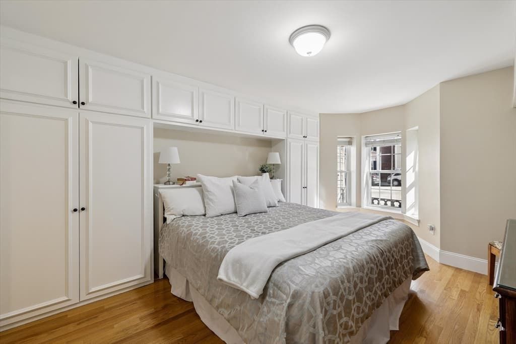 Condominium at 578 E Broadway # 1, Boston MA 02127, Boston, photo 10 of 25