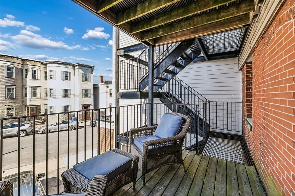 Condominium at 578 E Broadway # 1, Boston MA 02127, Boston, photo 19 of 25