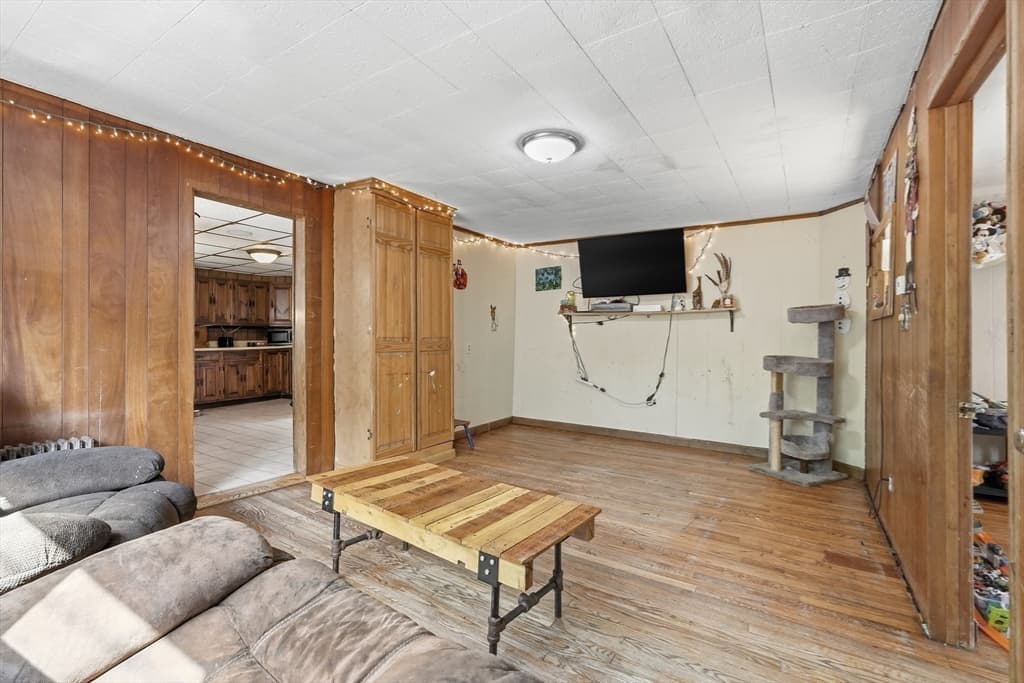 57 Adam St, Pittsfield MA 01201 photo 6