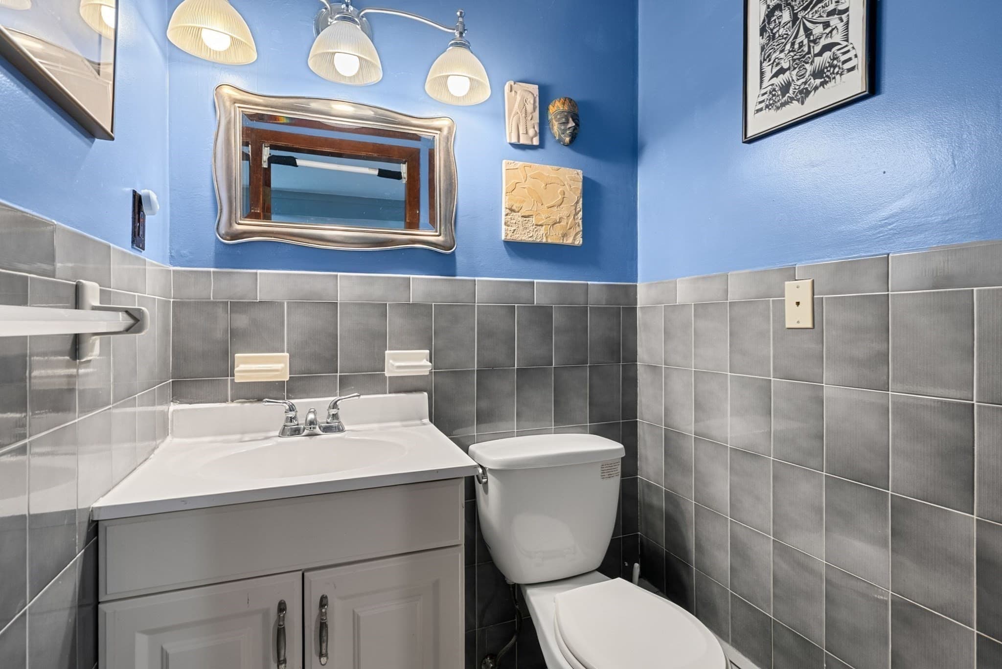 Single Family Residence at 3 London Court, Boston MA 02128, photo 17 of 33