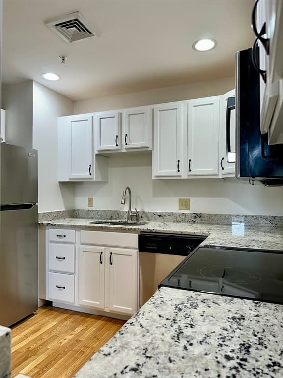 170 Oxford St # 504, Lynn MA 01901 photo 4