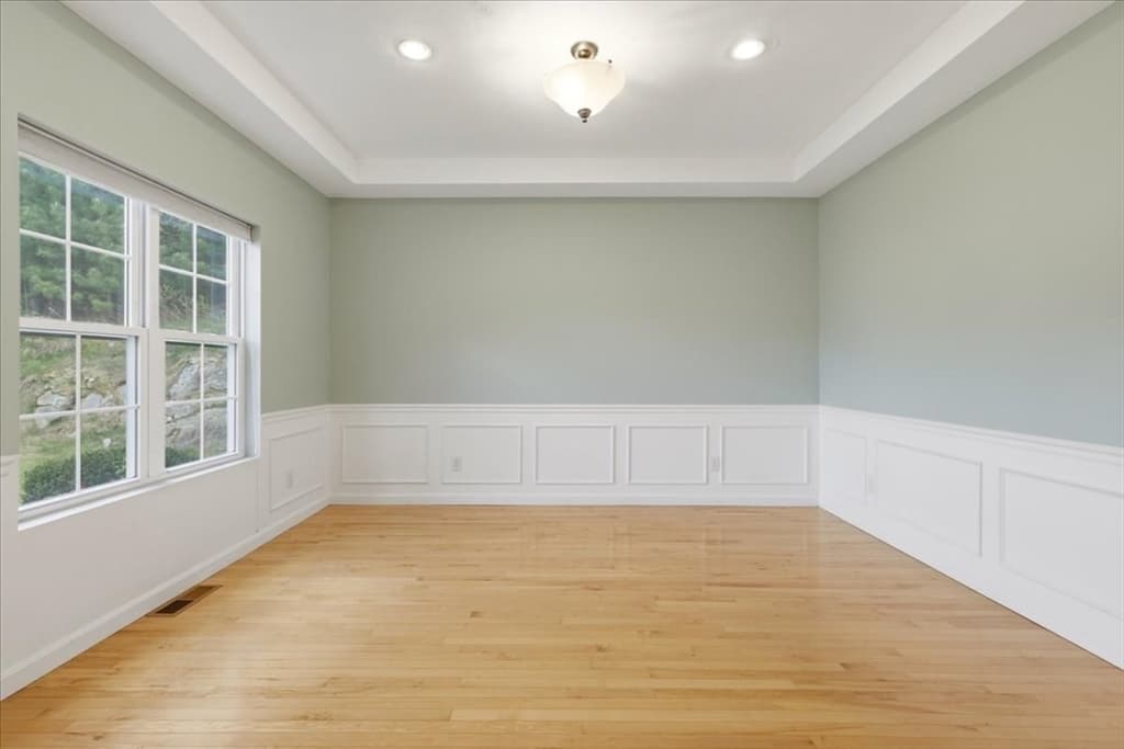 Condominium at 30 Shadow Creek Lane # 30, Ashland MA 01721, photo 5 of 27