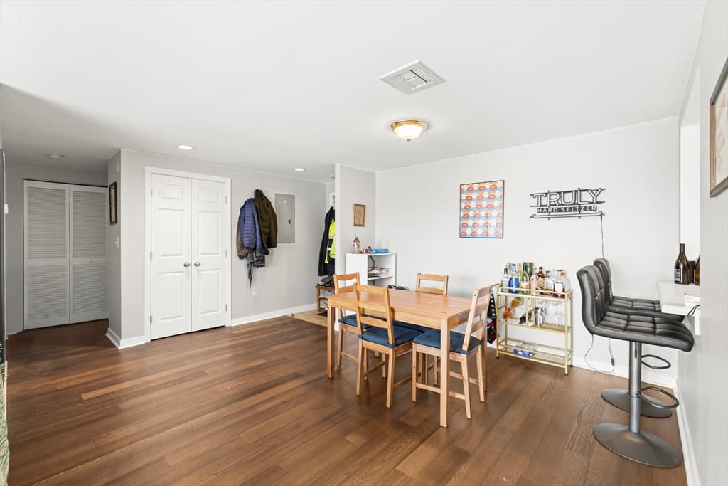 Condominium at 170 Gore St # 417, Cambridge MA 02141, Cambridge, photo 5 of 19