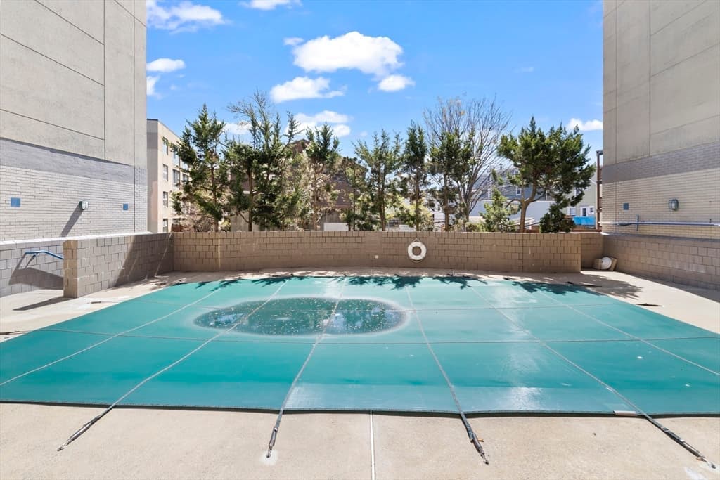 Condominium at 170 Gore St # 417, Cambridge MA 02141, Cambridge, photo 18 of 19