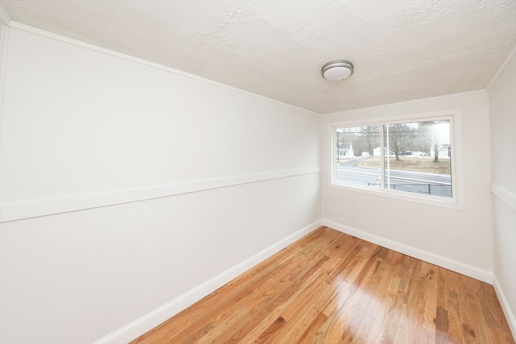 Single Family Residence at 155 Southbridge Road, Oxford MA 01537, photo 32 of 42