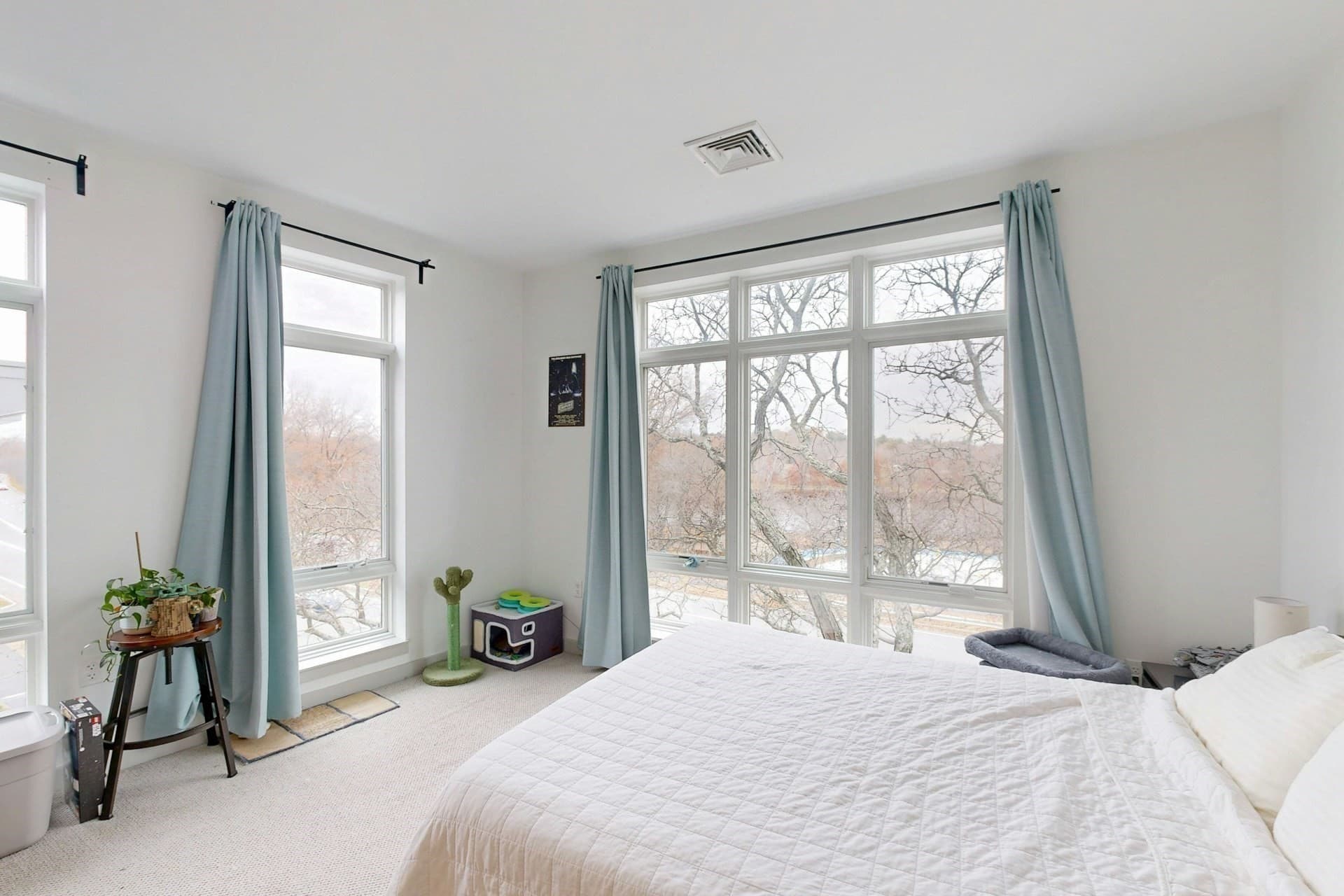 Condominium at 180 Telford St # 321, Boston MA 02135, photo 6 of 16