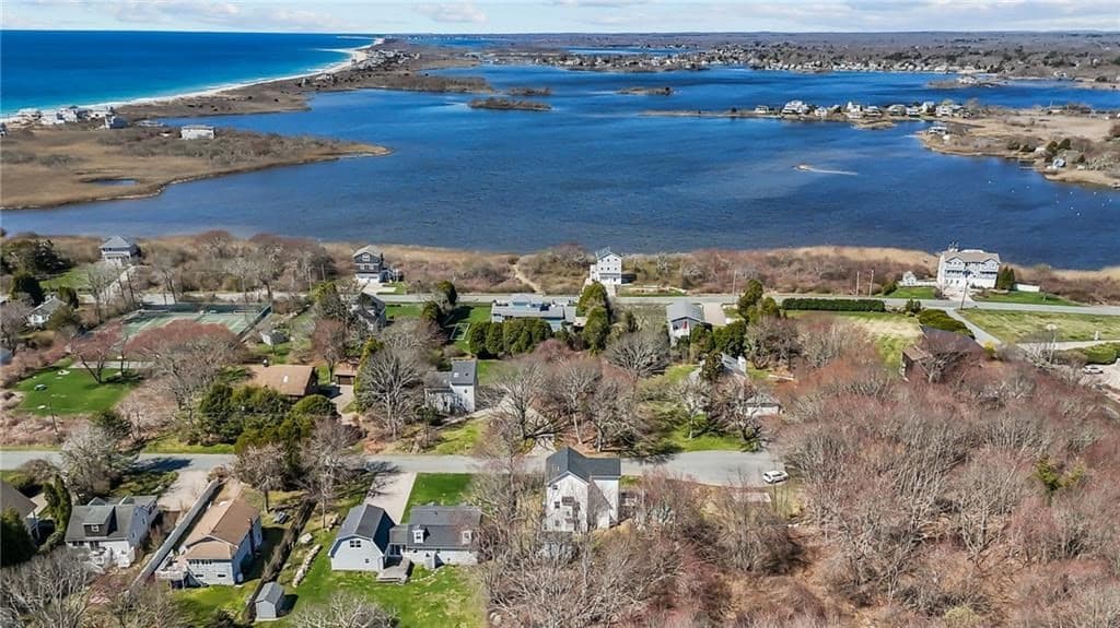 Single Family Residence at 137 Rosebriar Avenue, South Kingstown RI 02879, South Kingstown, photo 33 of 42