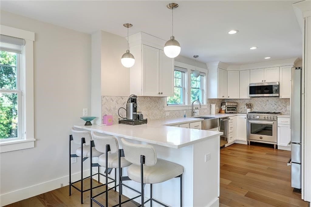 Single Family Residence at 137 Rosebriar Avenue, South Kingstown RI 02879, South Kingstown, photo 14 of 42