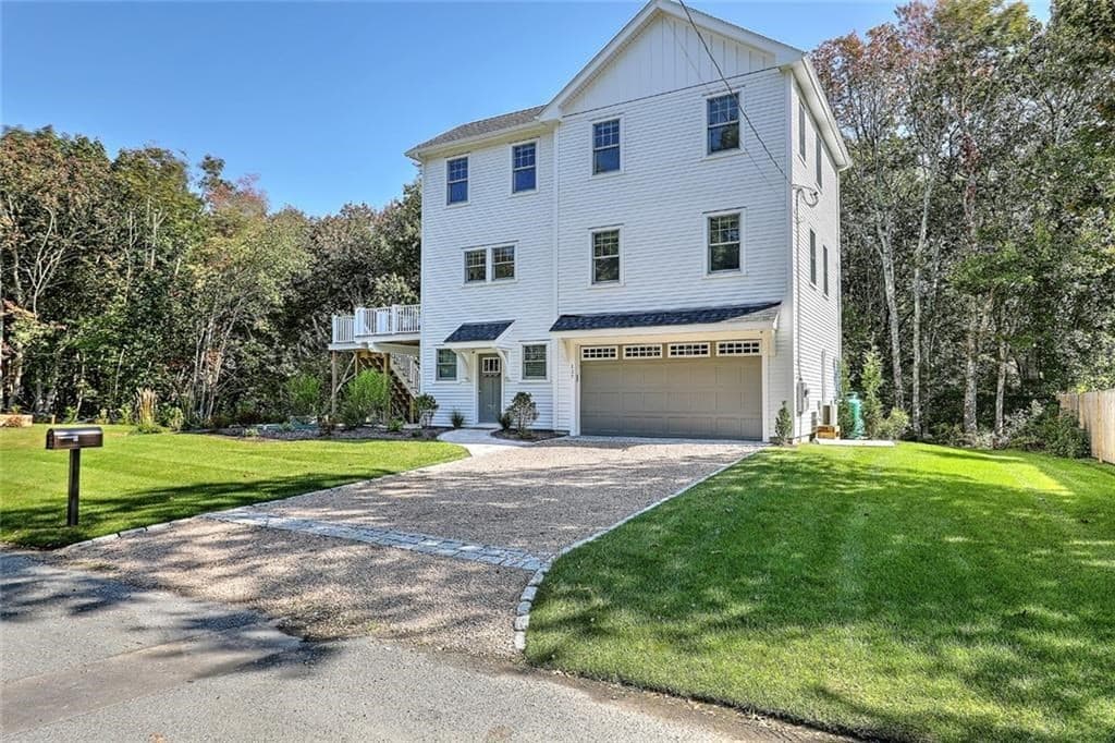 Single Family Residence at 137 Rosebriar Avenue, South Kingstown RI 02879, South Kingstown, photo 31 of 42