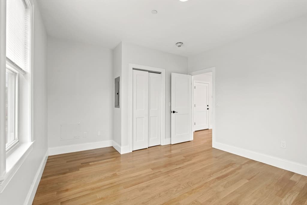 4 Wakefield Ave # 4, Wakefield MA 01880 photo 21