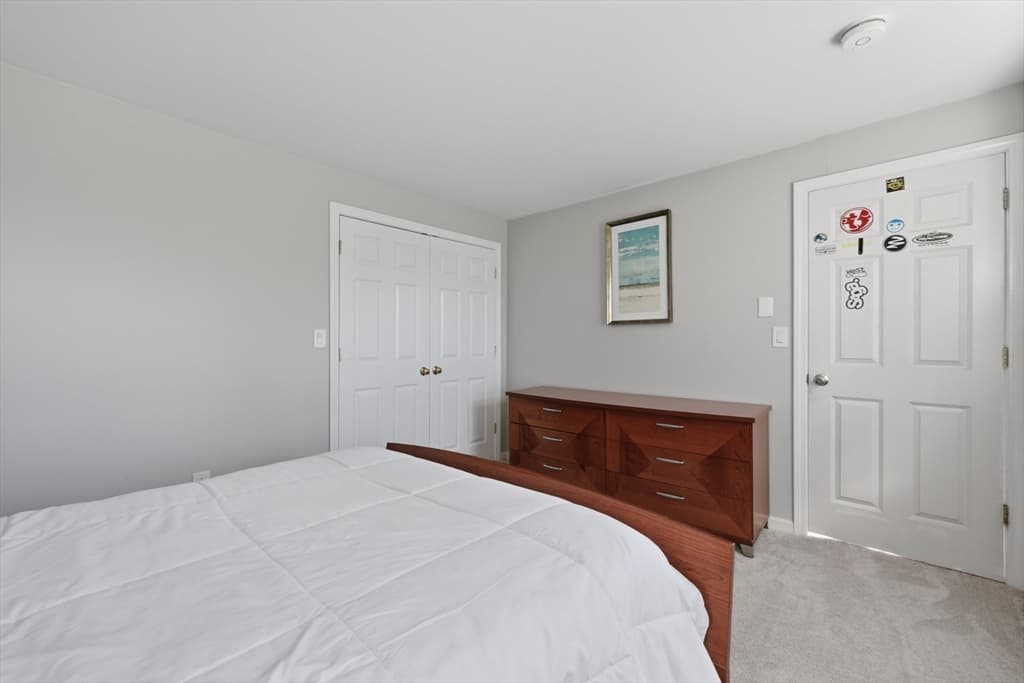 Single Family Residence at 5 Knights Lane, Newburyport MA 01950, photo 26 of 41