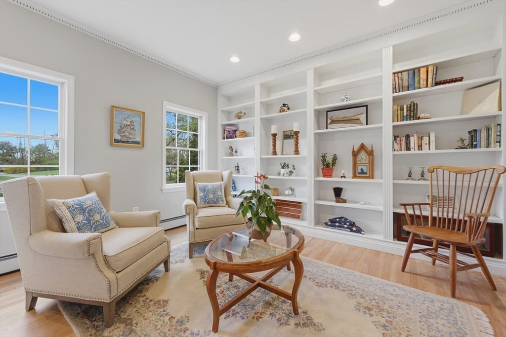 Single Family Residence at 5 Knights Lane, Newburyport MA 01950, photo 15 of 41